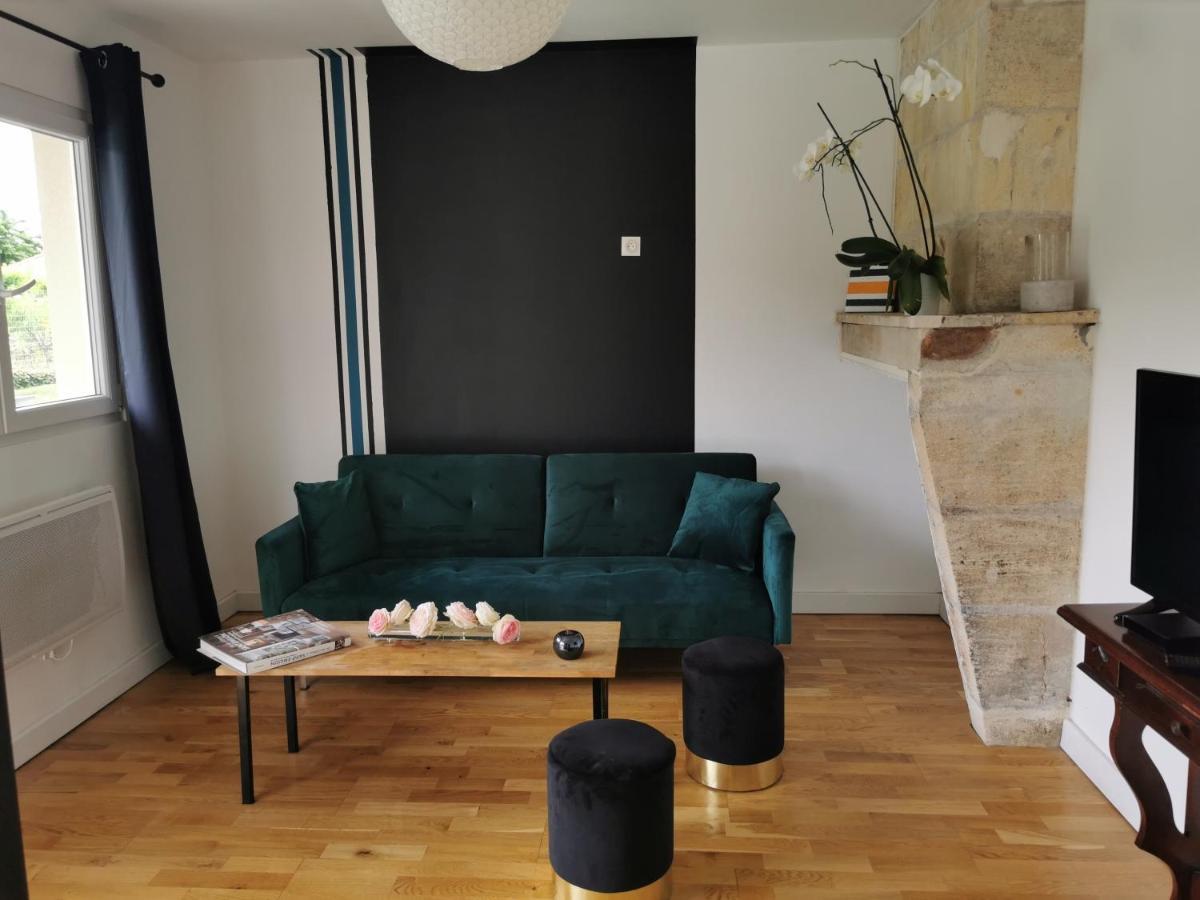 Jolie Villa Avec Piscine Dans Le St Emilionnais Sainte-Terre ภายนอก รูปภาพ