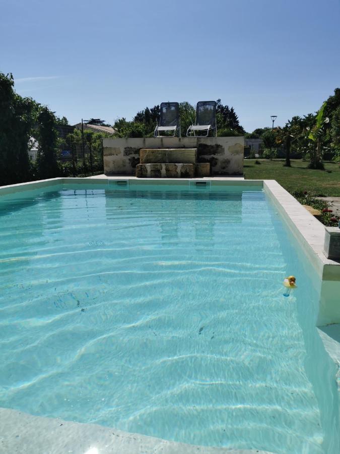 Jolie Villa Avec Piscine Dans Le St Emilionnais Sainte-Terre ภายนอก รูปภาพ