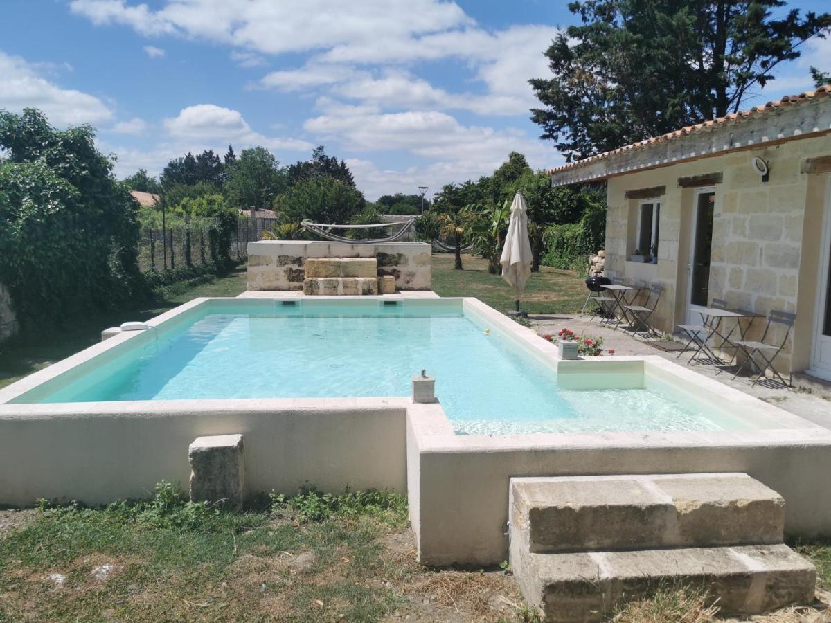 Jolie Villa Avec Piscine Dans Le St Emilionnais Sainte-Terre ภายนอก รูปภาพ